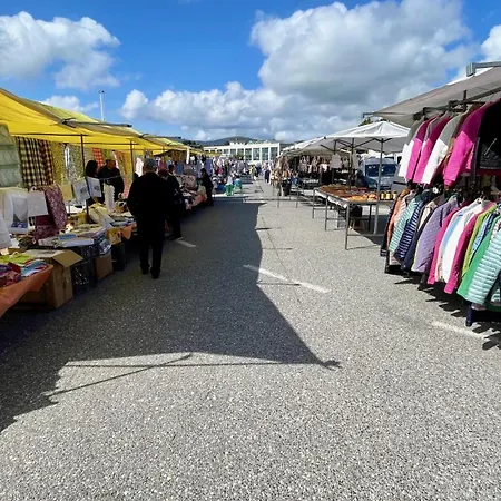 Daire The Cliffs A Ribeira - Llas *