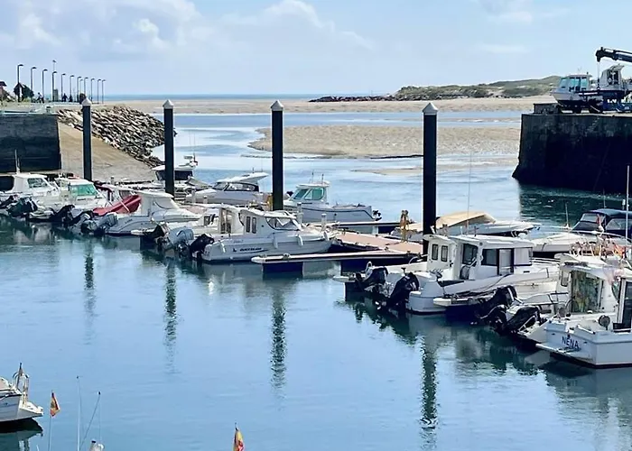 The Cliffs A Ribeira - Llas
