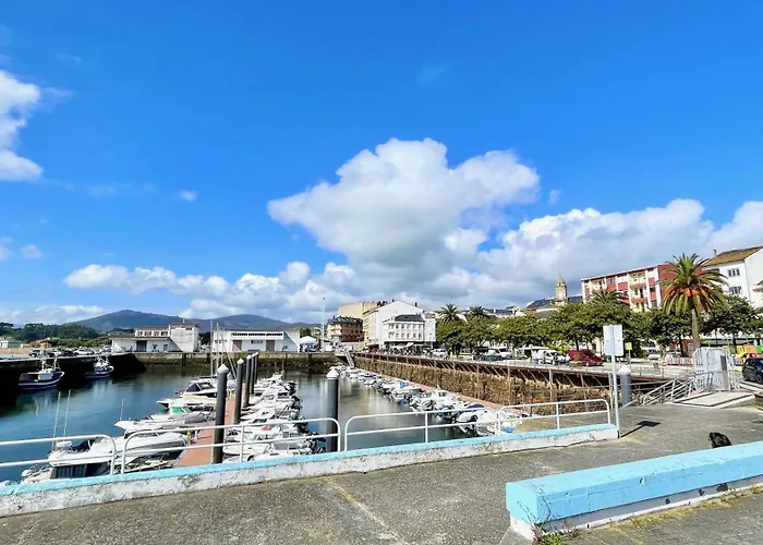 Daire The Cliffs A Ribeira - Llas Foz